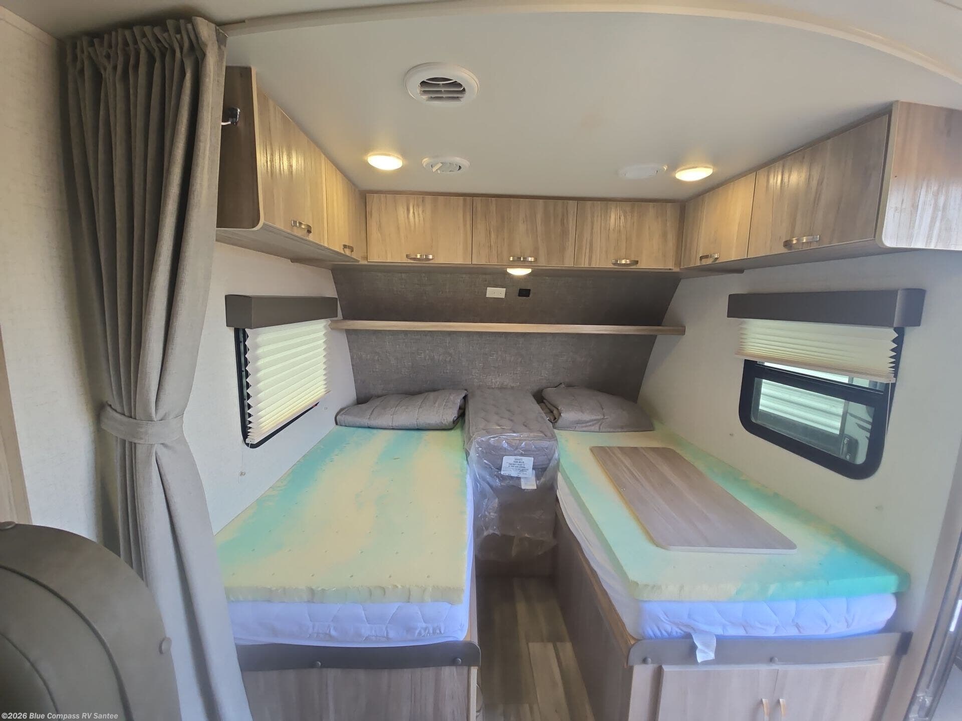 Used 2022  Winnebago Micro Minnie 2108TB by Winnebago from Blue Compass RV Santee in Santee, CA