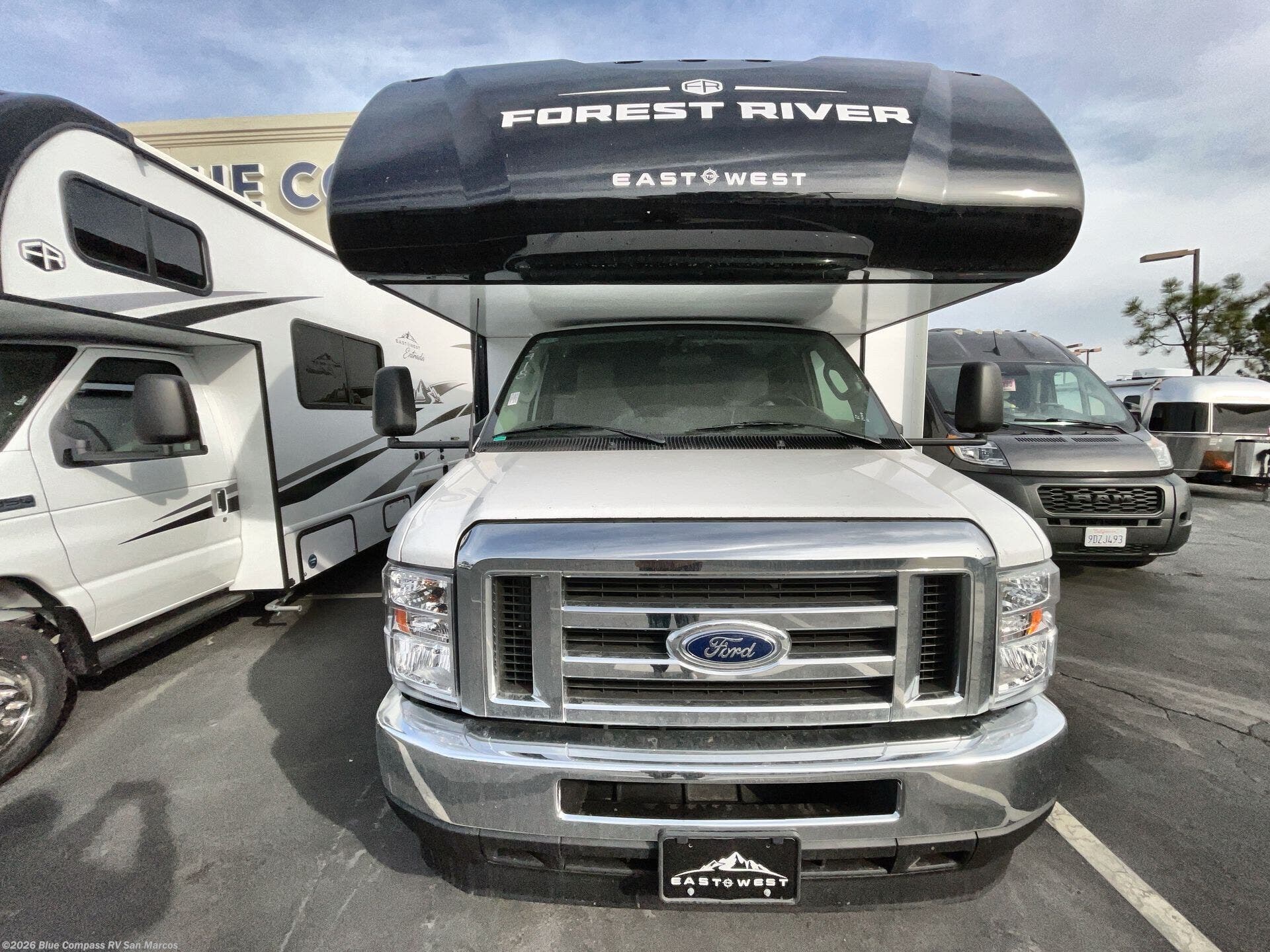 New 2025 East to West Entrada 2950OK available in San Marcos, California