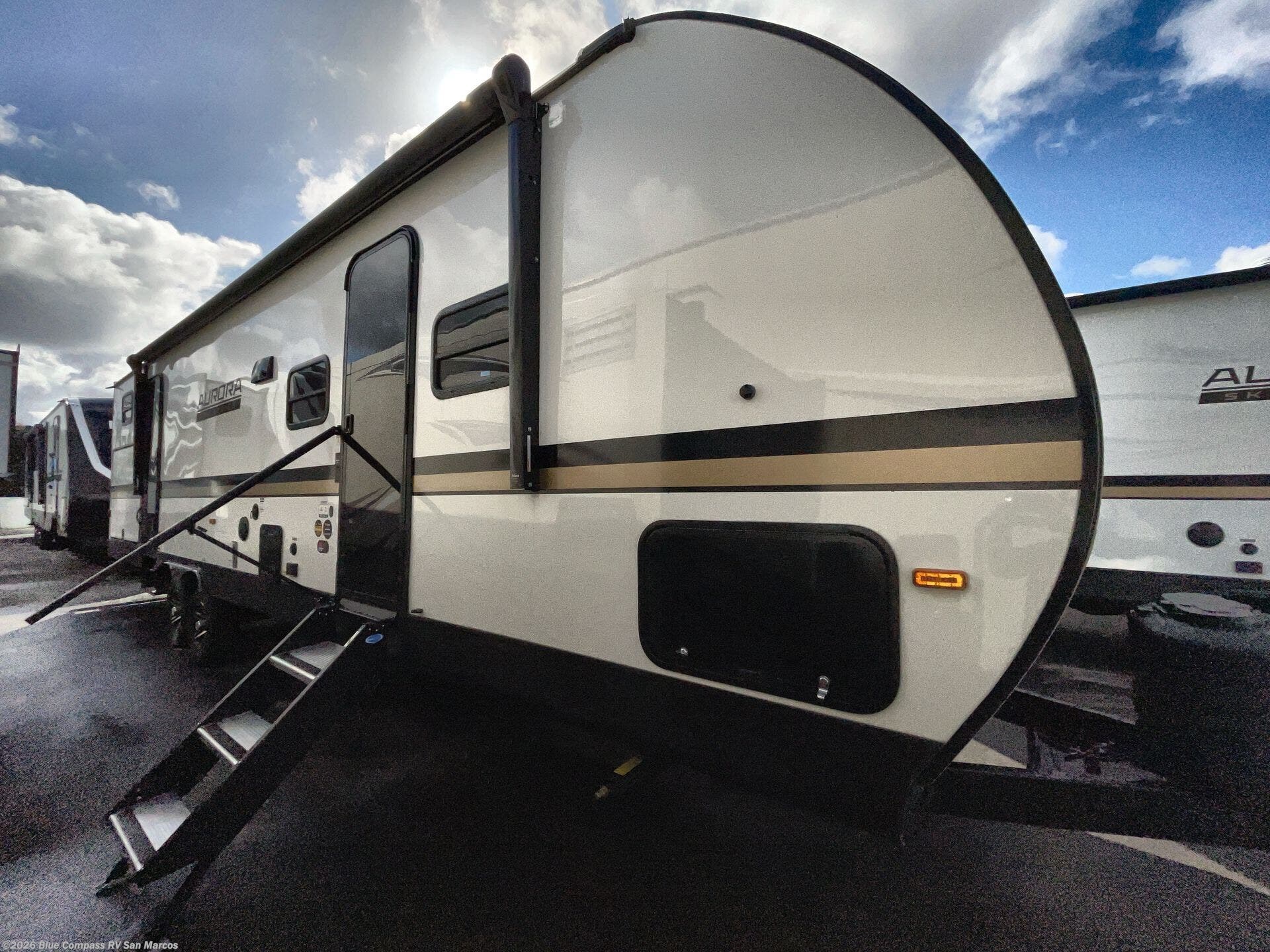 New 2025 Forest River Aurora Sky Series 320BDS available in San Marcos, California