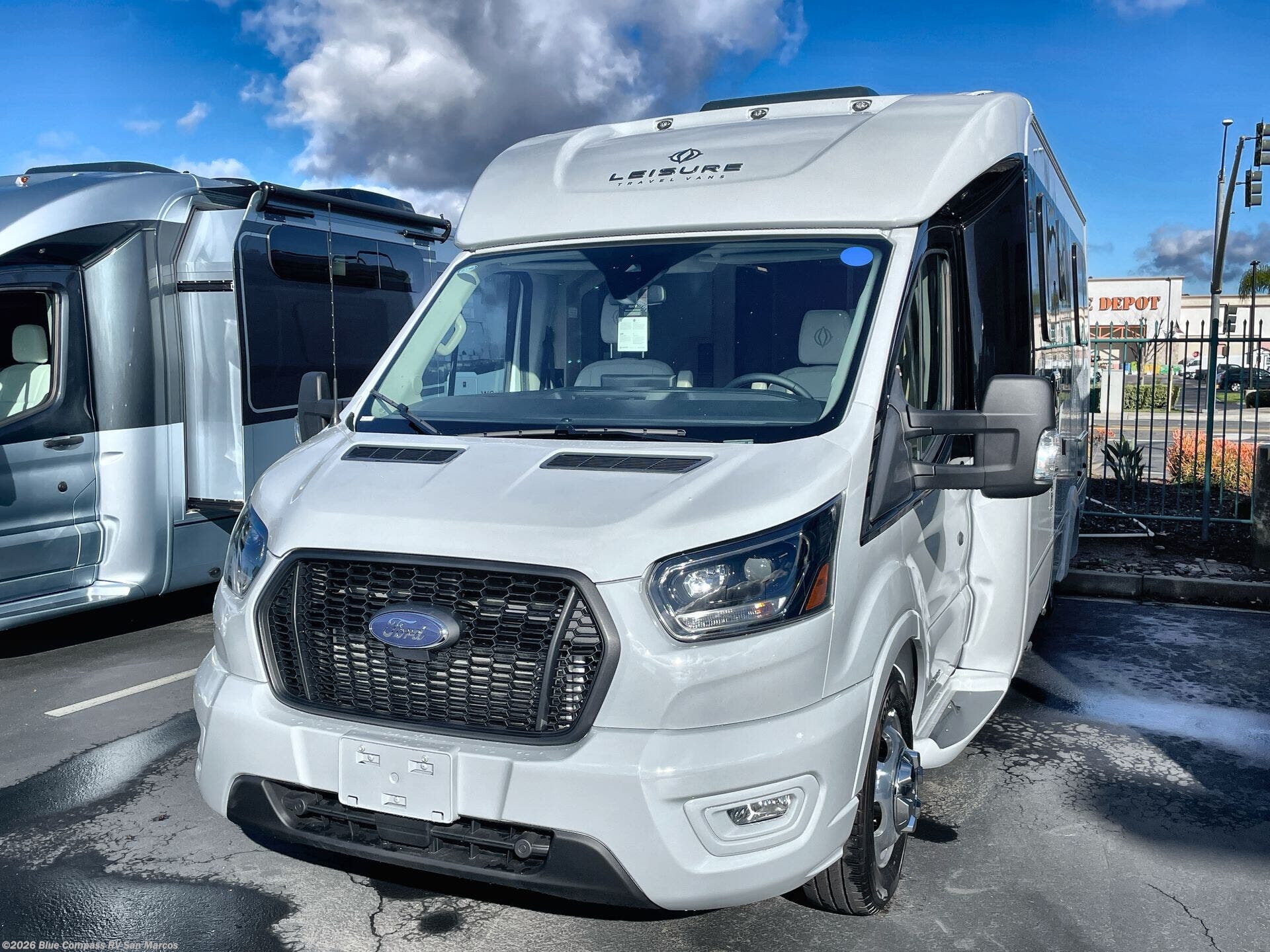 New 2026 Leisure Travel Wonder W24RL available in San Marcos, California