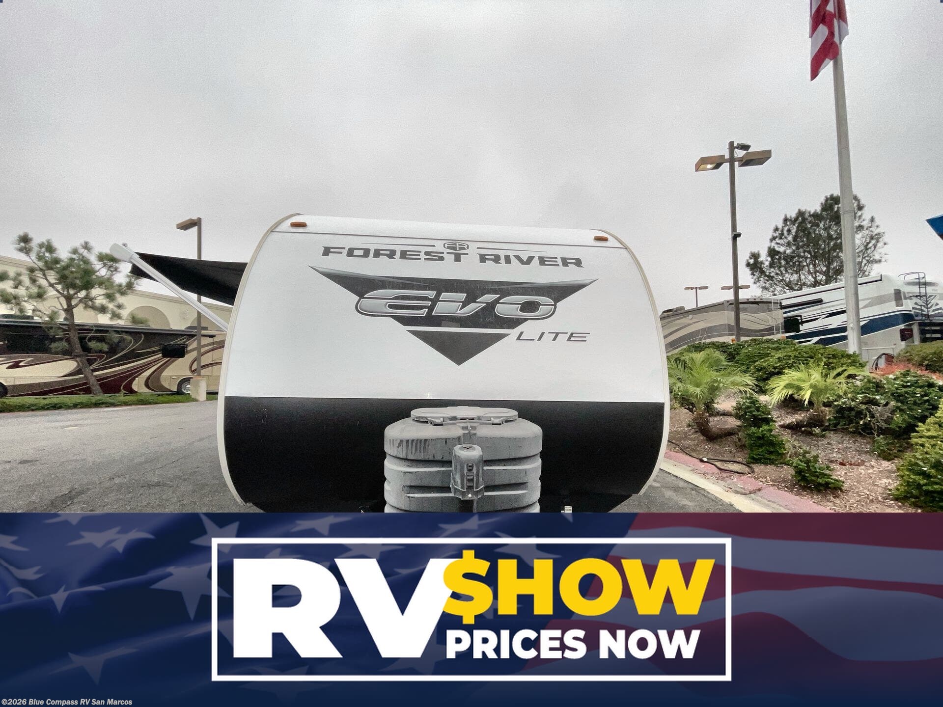Used 2025 Forest River EVO Lite 2700BHX available in San Marcos, California