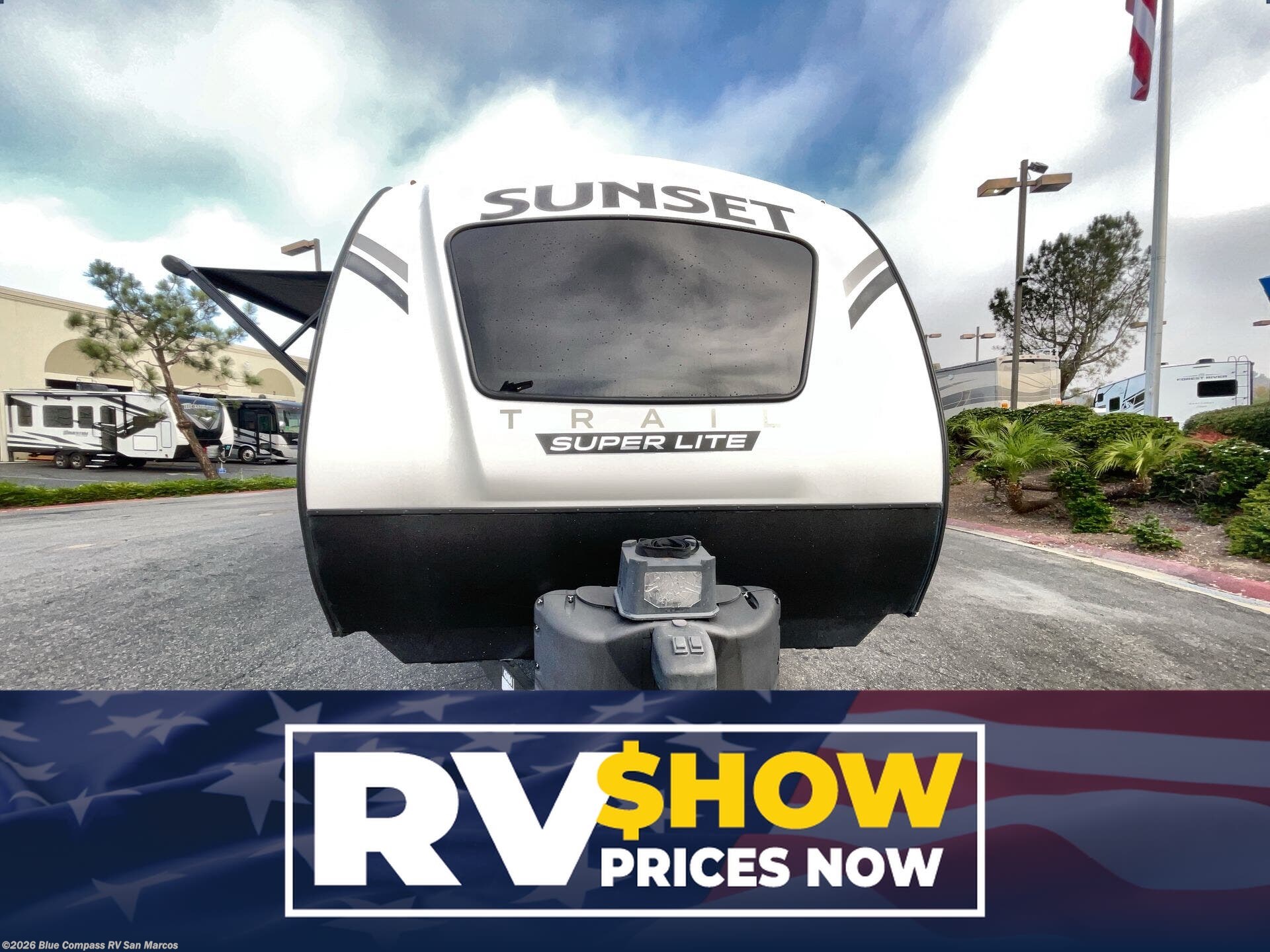 Used 2022 CrossRoads Sunset Trail SS285CK available in San Marcos, California