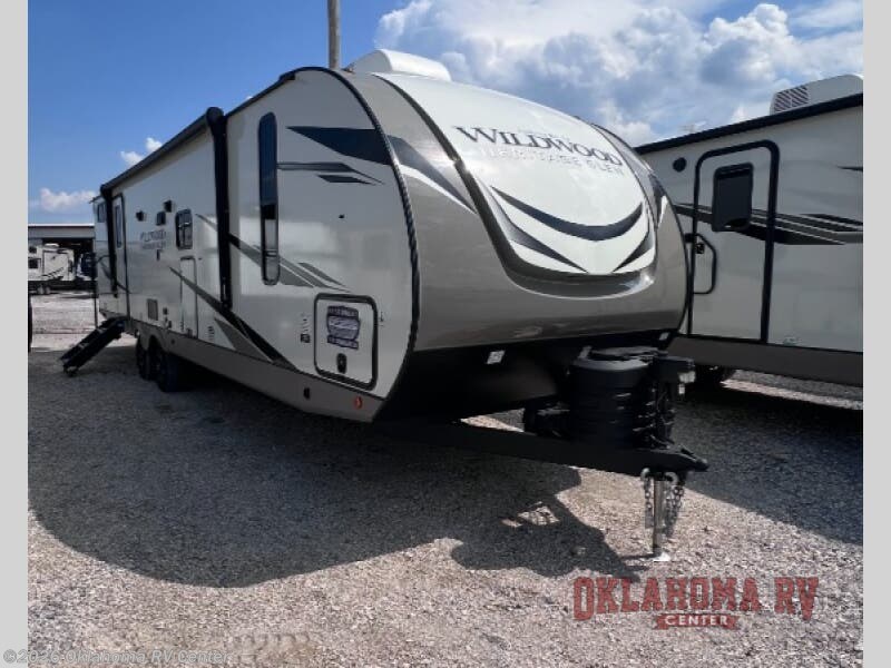 New 2023  Forest River Wildwood Heritage Glen Hyper-Lyte 29XBHL by Forest River from Oklahoma RV Center in Moore, OK