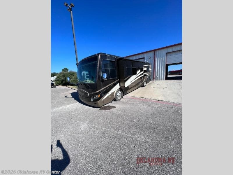 Used 2013  Tiffin Allegro Breeze 32 BR by Tiffin from Oklahoma RV Center in Moore, OK