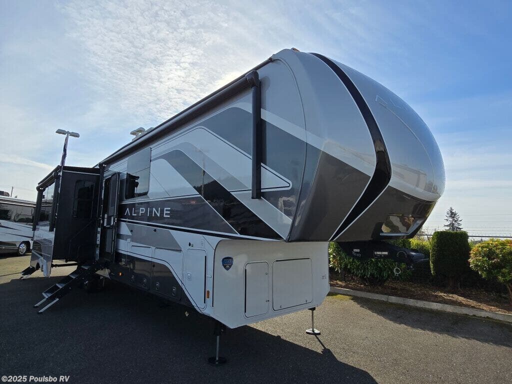 New 2025 Keystone Alpine 3910RK available in Mount Vernon, Washington