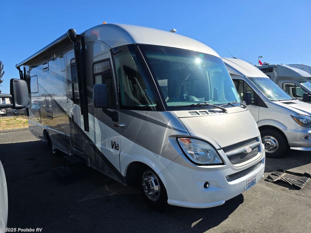 Used 2010 Winnebago Via 25T available in Mount Vernon, Washington