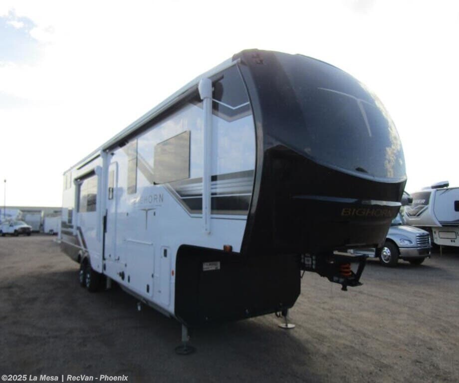 New 2026 Heartland Bighorn 40DB available in Phoenix, Arizona