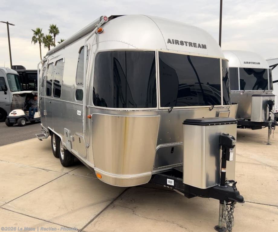 Used 2023 Airstream Flying Cloud 23FTB available in Phoenix, Arizona