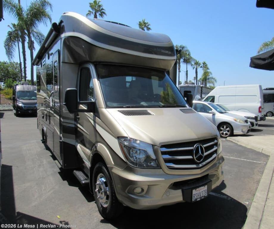 Used 2020 Dynamax Corp  ISATA 3 24RW available in Phoenix, Arizona