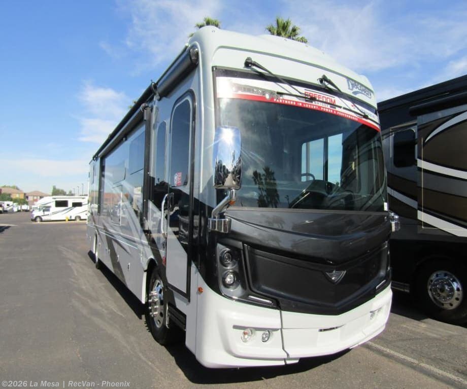 New 2025 Fleetwood Discovery 38W available in Phoenix, Arizona