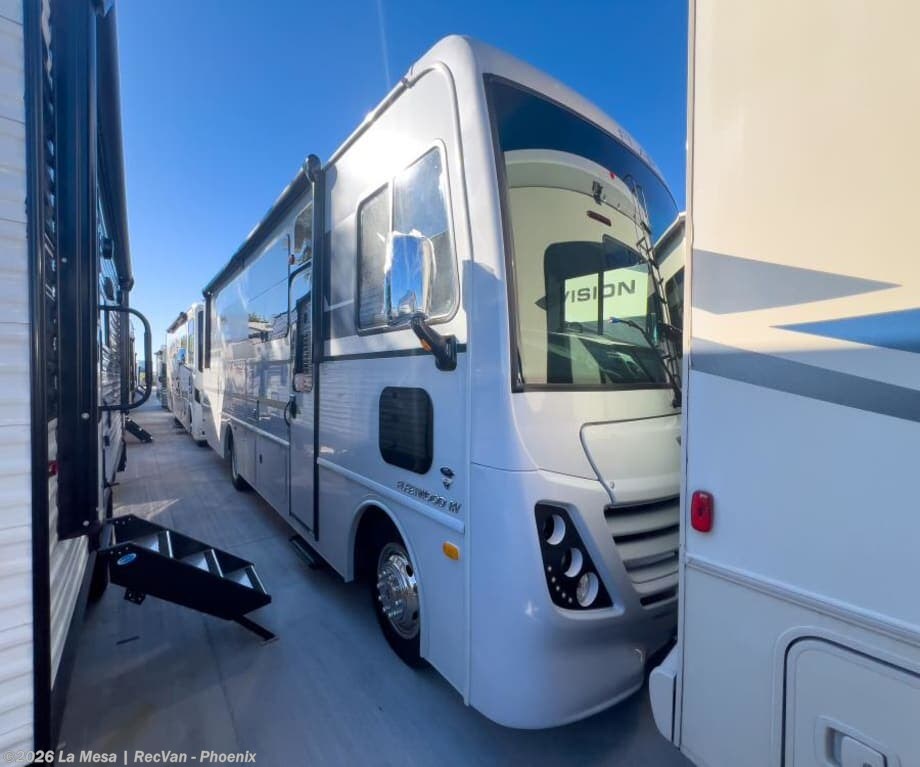 New 2026 Fleetwood Flair 29M available in Phoenix, Arizona