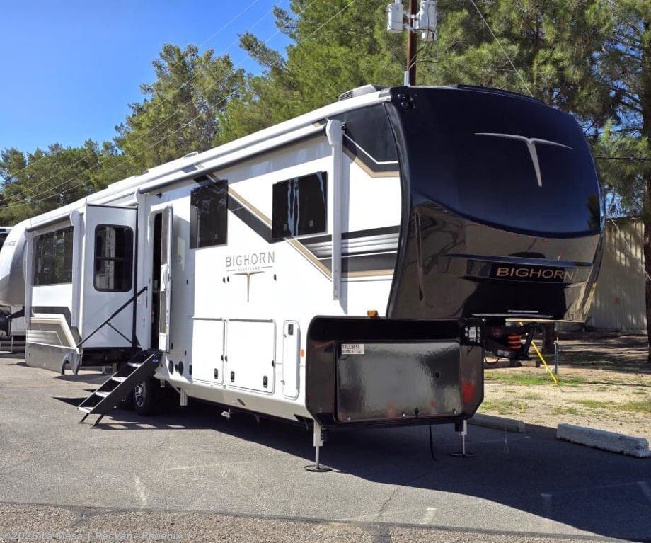 New 2026 Heartland Bighorn 37MD available in Phoenix, Arizona