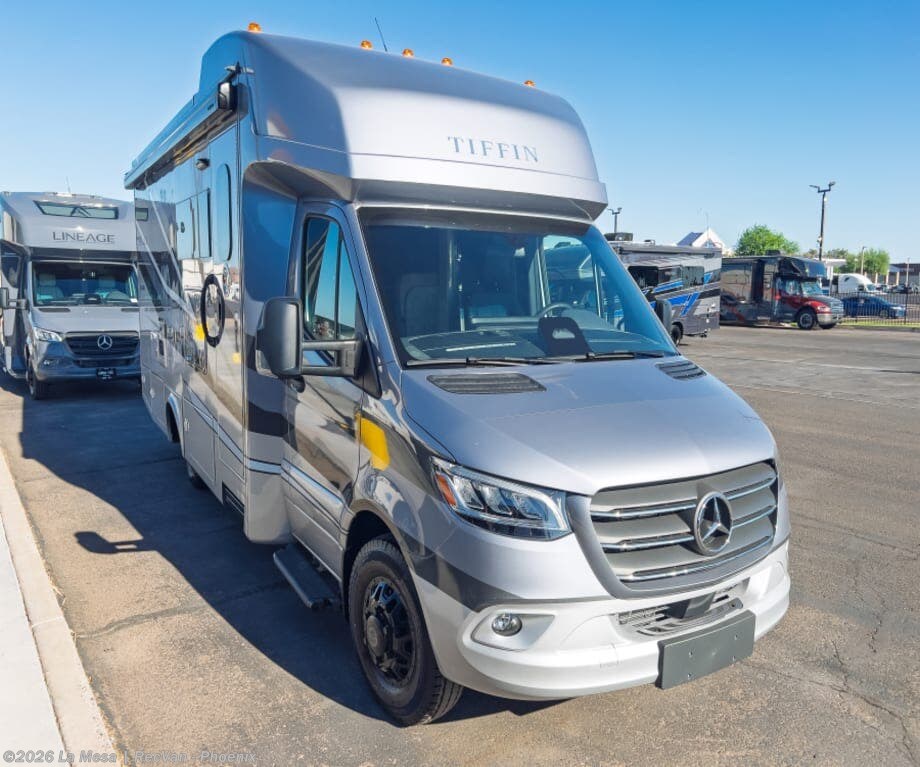 New 2027 Tiffin Wayfarer 25RW available in Phoenix, Arizona