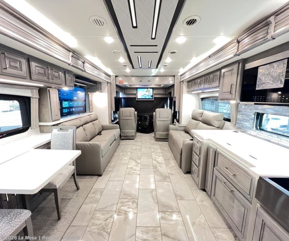New 2026 Fleetwood Discovery LXE 40M-LXE available in Phoenix, Arizona