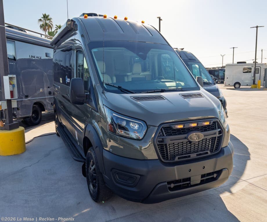 New 2027 Thor Motor Coach Palladium 1930-P available in Phoenix, Arizona