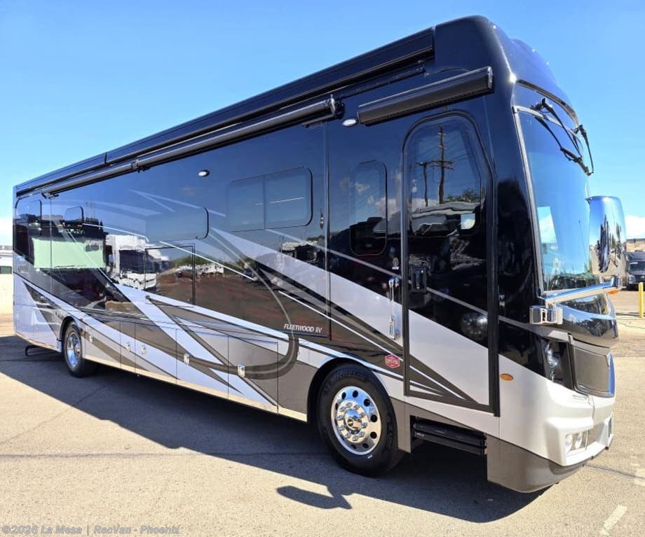 New 2026 Fleetwood Discovery LXE 40M-LXE available in Phoenix, Arizona