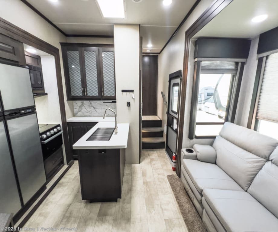 Used 2022 Grand Design Momentum 350G available in Phoenix, Arizona