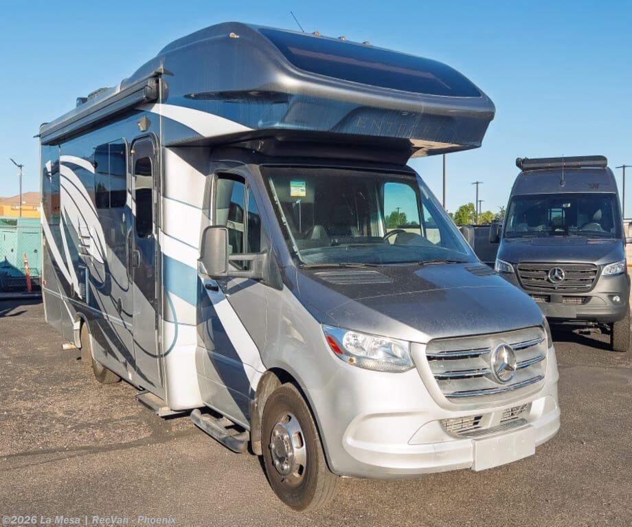 Used 2020  Entegra Coach Qwest 24L by Entegra Coach from La Mesa | RecVan - Phoenix  in Phoenix, AZ