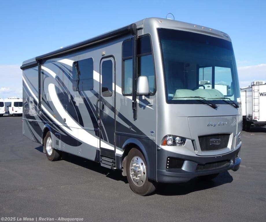 Used 2021 Newmar Bay Star 3014 available in Albuquerque, New Mexico
