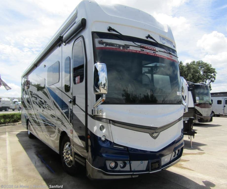 New 2026 Fleetwood Discovery LXE 40M-LXE available in Sanford, Florida