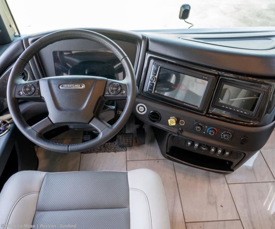 New 2026 Fleetwood Discovery LXE 40G-LXE available in Sanford, Florida