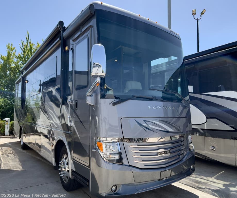 Used 2019 Newmar Ventana 3717 available in Sanford, Florida