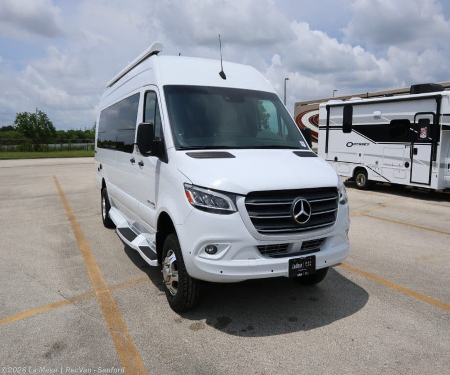 Used 2020 Coachmen Galleria 24A available in Sanford, Florida