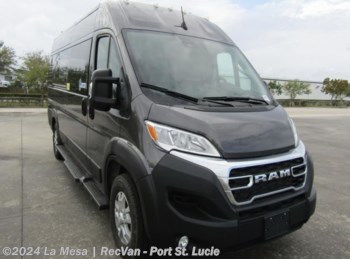 New 2024 Thor Motor Coach Dazzle 2LB available in Port St. Lucie, Florida