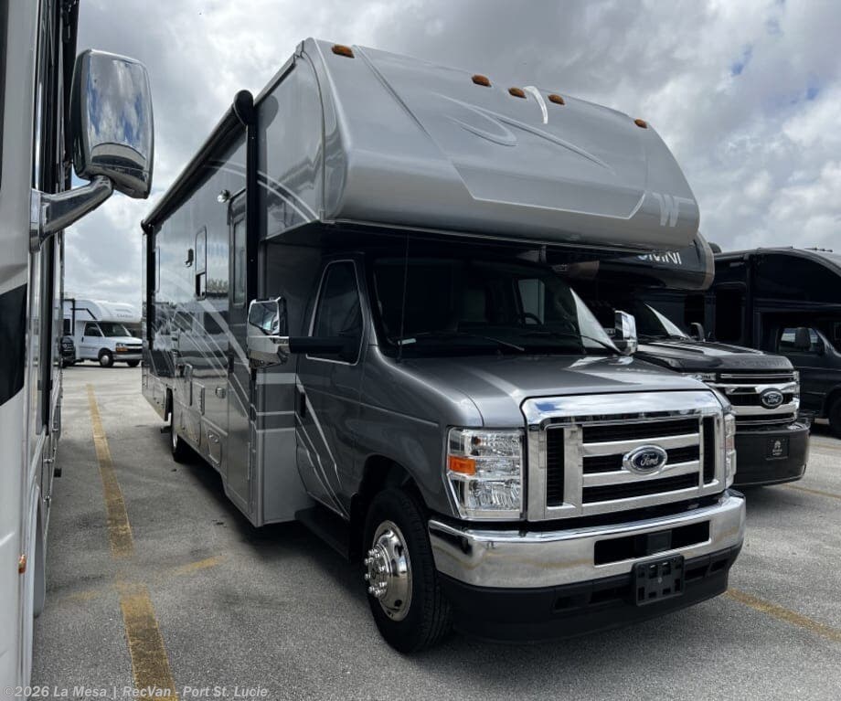 Used 2025 Winnebago Minnie Winnie 31K available in Port St. Lucie, Florida