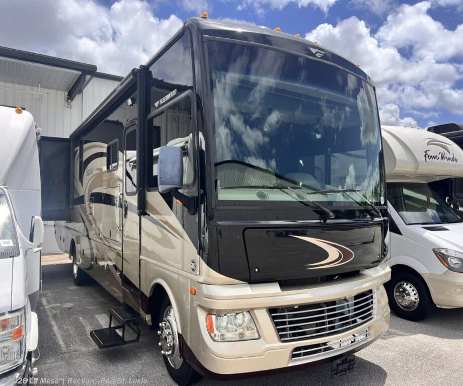 Used 2014 Fleetwood Bounder 35K available in Port St. Lucie, Florida