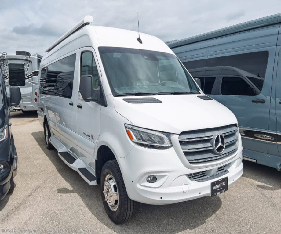 Used 2023 Coachmen Galleria LI3 24FL available in Port St. Lucie, Florida