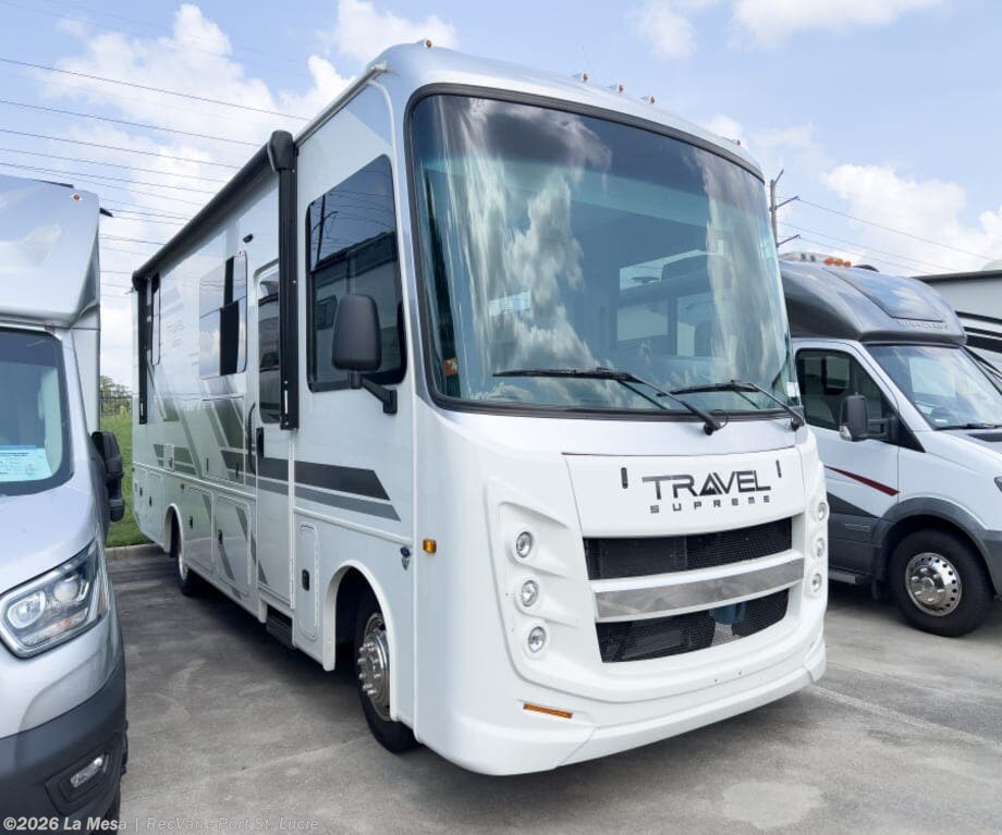 Used 2025  Entegra Coach  TRAVEL SUPREME 27A by Entegra Coach from La Mesa | RecVan - Port St. Lucie in Port St. Lucie, FL