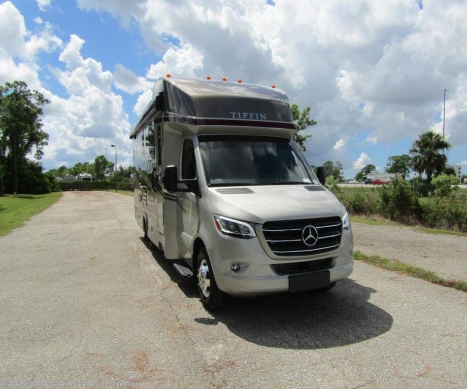 Used 2024 Tiffin Wayfarer 25RW available in Fort Myers, Florida