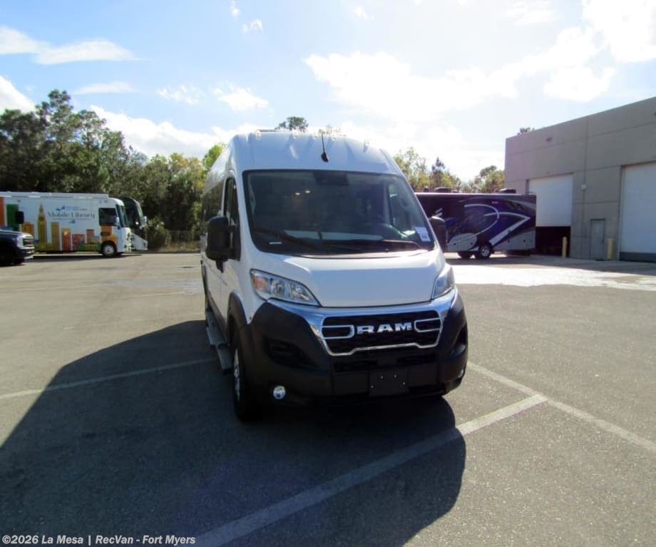 Used 2024 Thor Motor Coach Dazzle 2LB available in Fort Myers, Florida