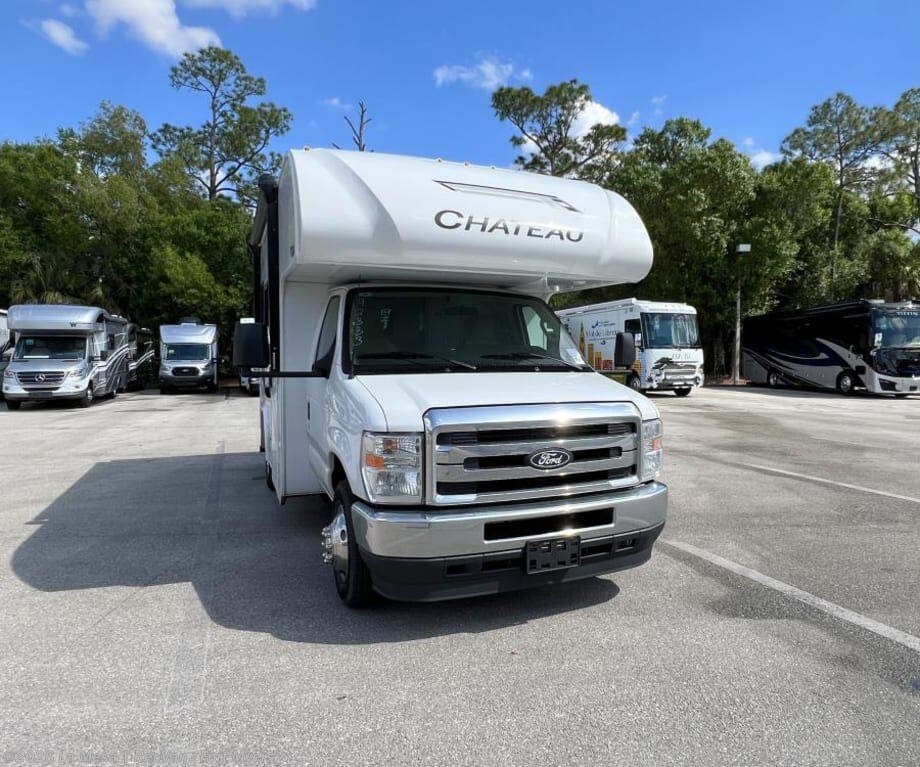 New 2026 Thor Motor Coach Chateau 19Z available in Fort Myers, Florida