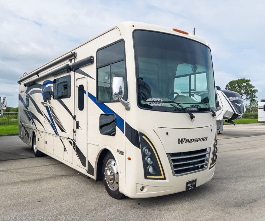 Used 2022 Thor Motor Coach Windsport 34R available in Fort Myers, Florida