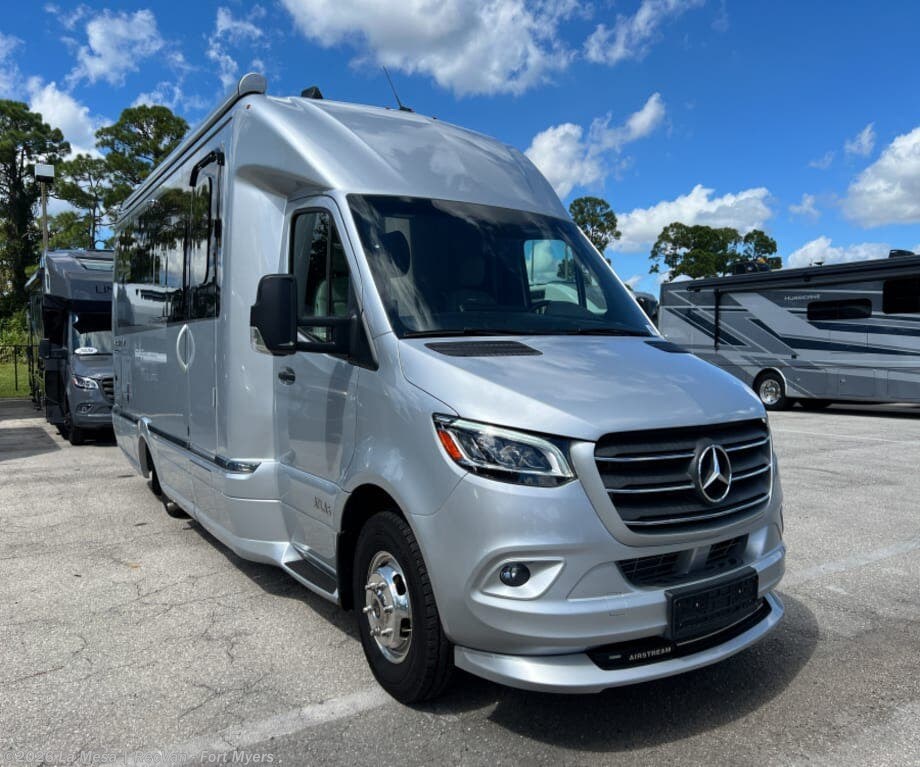 Used 2022 Airstream Atlas MURPHY SUITE available in Fort Myers, Florida