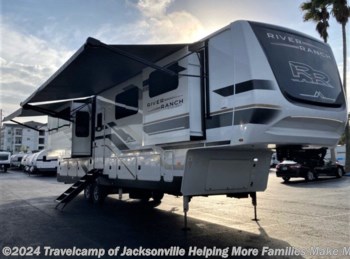 New 2023 Palomino Columbus 392MB available in Jacksonville, Florida