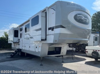 Used 2021 Palomino Columbus RIVER RANCH 390RL available in Jacksonville, Florida
