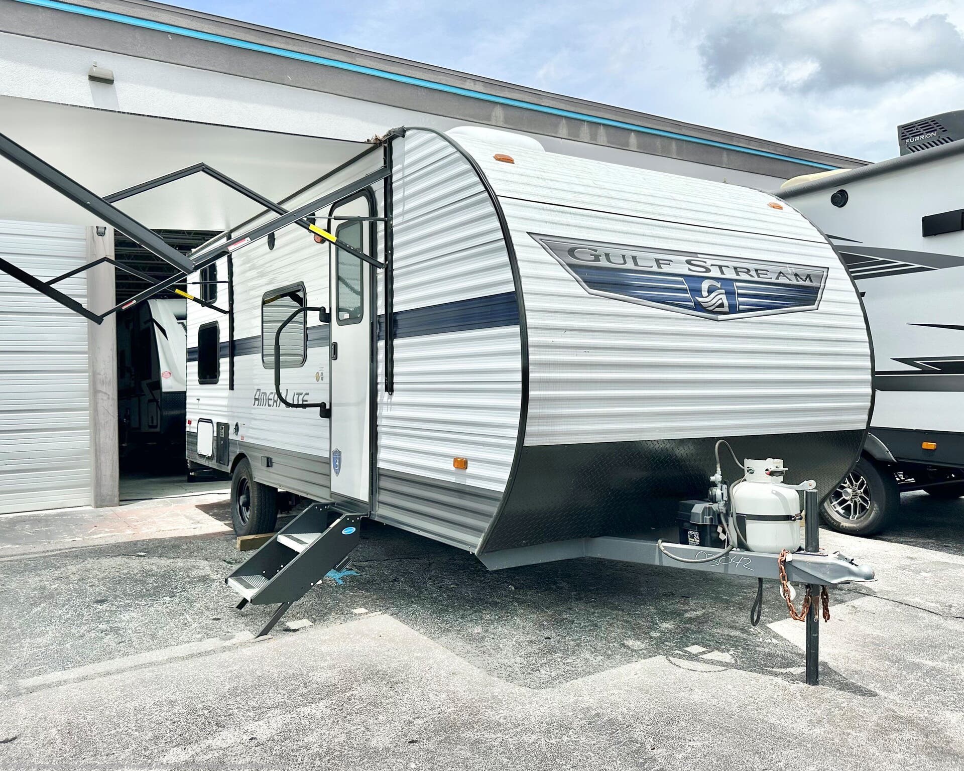 Used 2022  Gulf Stream  AMERILITE 197BH by Gulf Stream from Travelcamp of Jacksonville in Jacksonville, FL