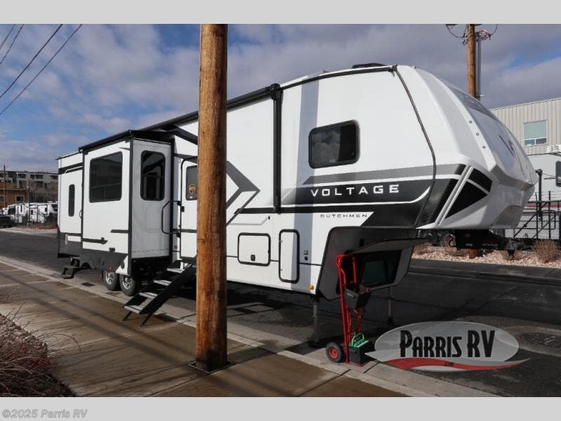 New 2025 Dutchmen Voltage V-Series 3500 available in Murray, Utah