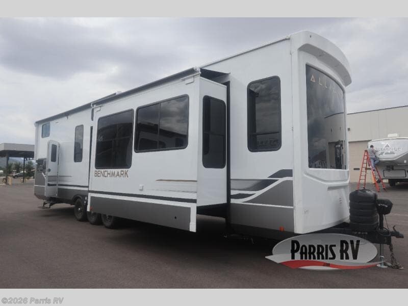 New 2026 Alliance RV Benchmark 42LFT available in Murray, Utah
