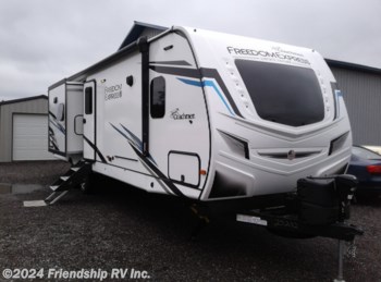 New 2022 Coachmen Freedom Express Liberty Edition 320BHDSLE available in Friendship, Wisconsin