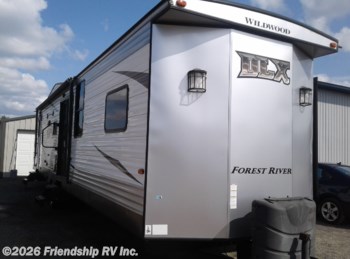 Used 2017 Forest River Wildwood DLX 426-2BLTD available in Friendship, Wisconsin