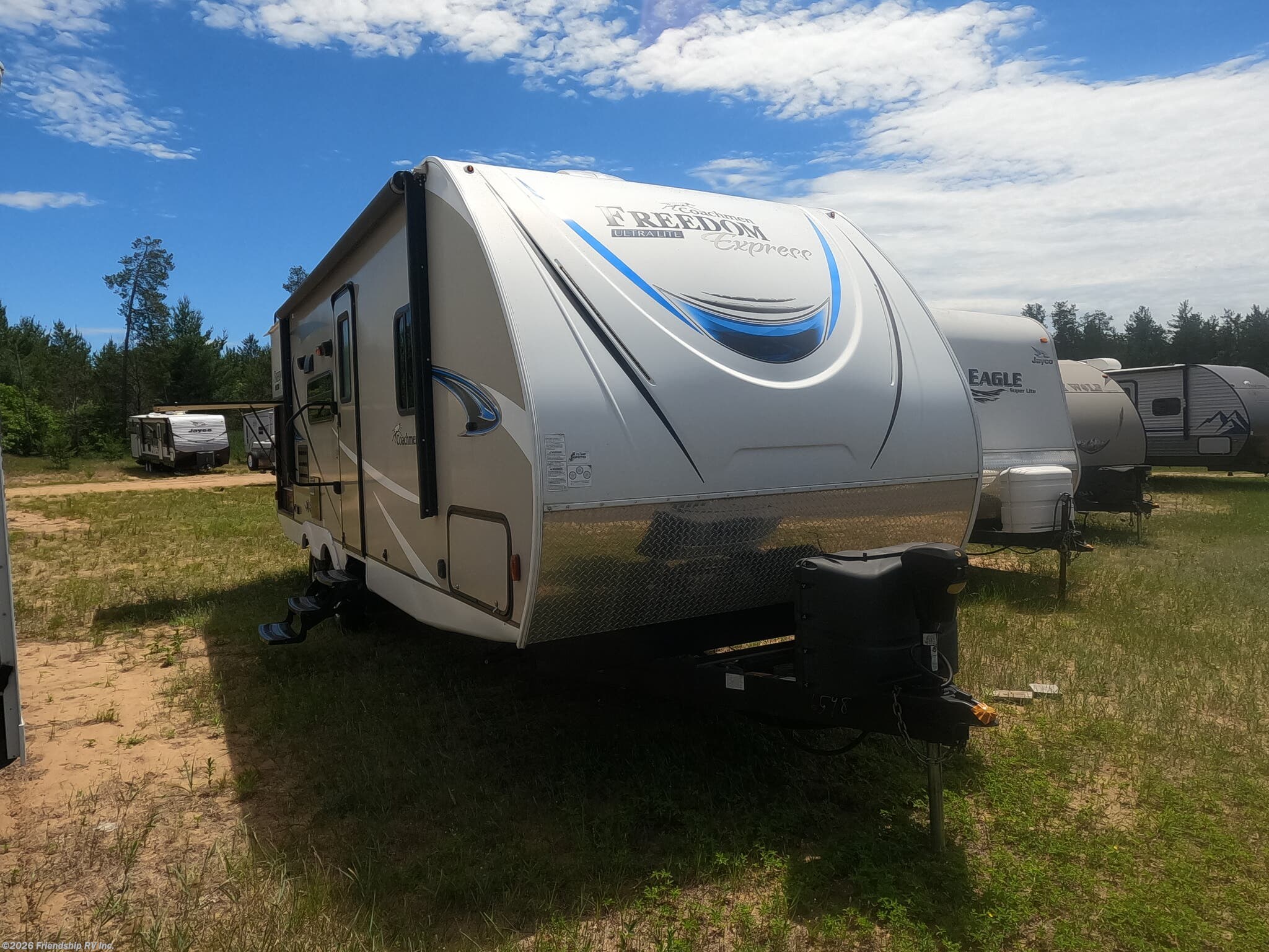 Used 2019 Coachmen Freedom Express Ultra Lite 248 RBS available in Friendship, Wisconsin