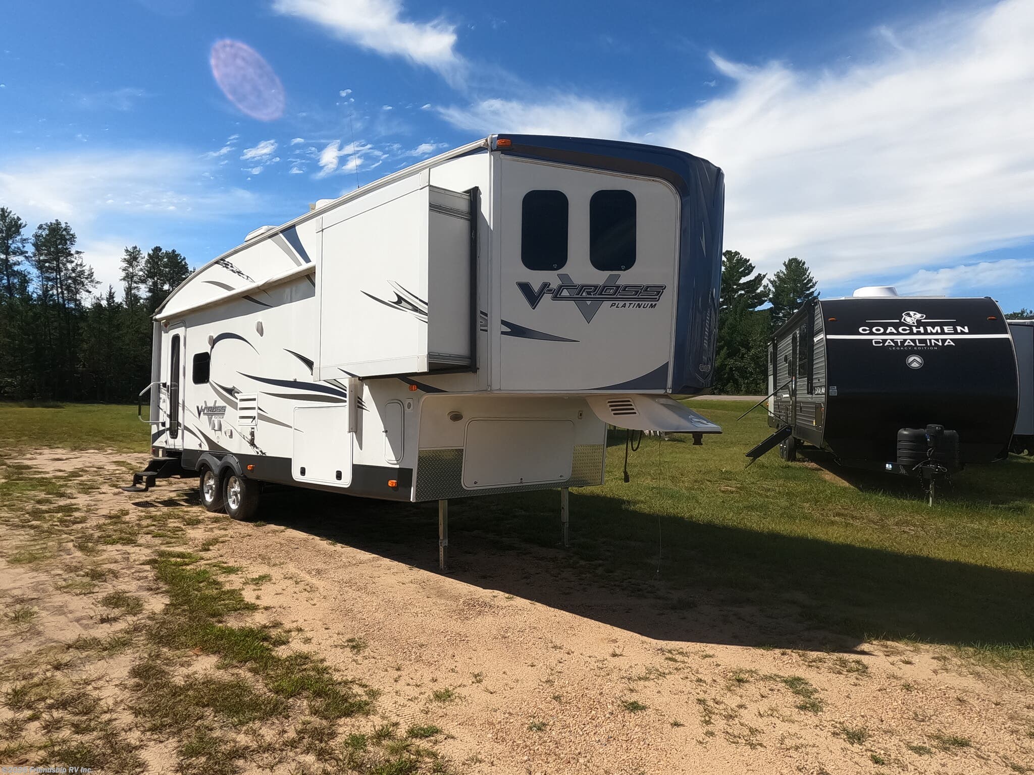 Used 2012  Forest River V-Cross Platinum 275RL by Forest River from Friendship RV Inc. in Friendship, WI