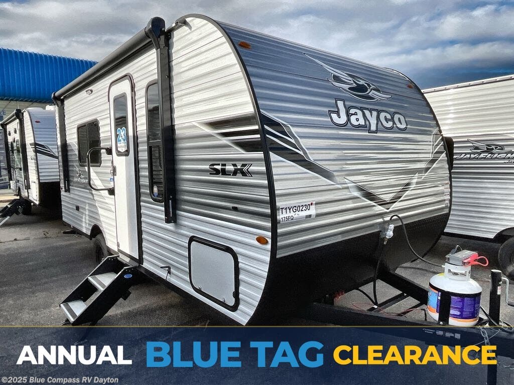 New 2026 Jayco Jay Flight SLX 175FQ available in New Carlisle, Ohio