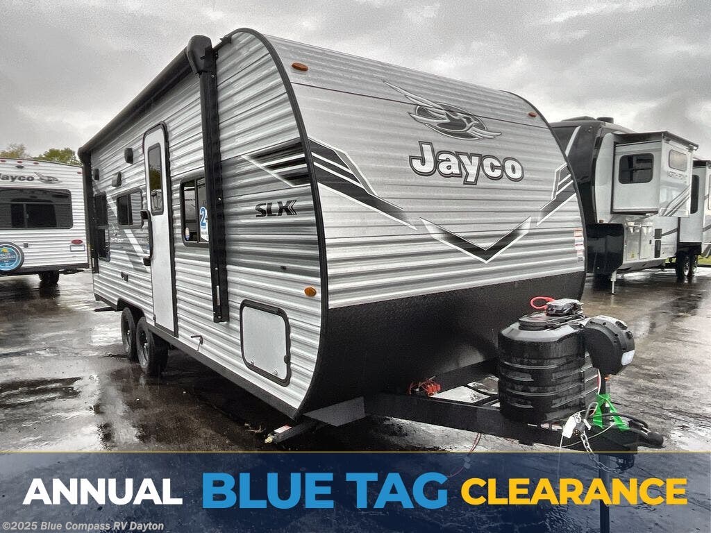New 2026 Jayco Jay Flight SLX 210QB available in New Carlisle, Ohio