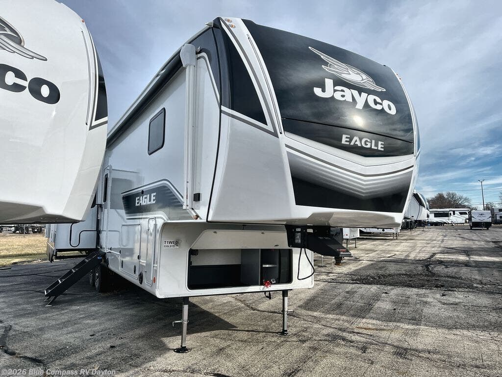 New 2026 Jayco Eagle 335LSTS available in New Carlisle, Ohio