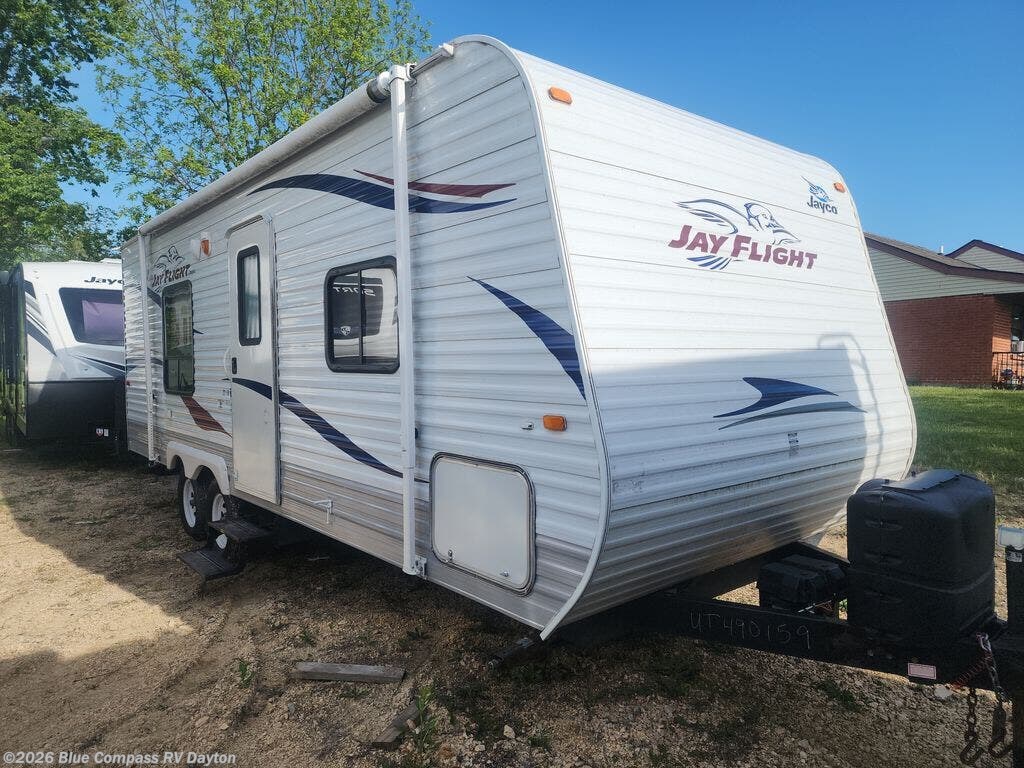Used 2011 Jayco Jay Flight 22FB available in New Carlisle, Ohio